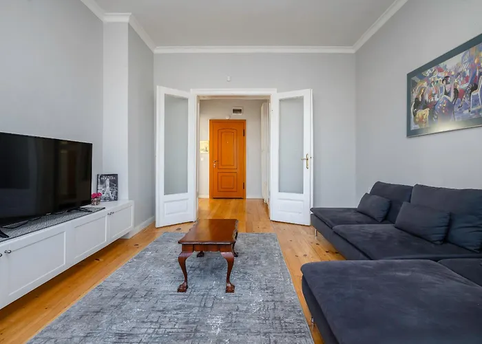 Charming 1bd Next To Women's Market By Flat Mаnager アパート ソフィア