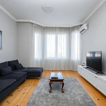 Charming 1bd Next To Women's Market By Flat Mаnager Apartment